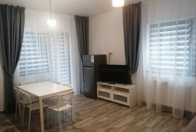 Apartament cu 2 camere open-space, mobilat în Mamaia-Sat