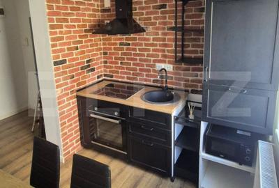 Apartament cu 3 camere decomandat, mobilat în Est