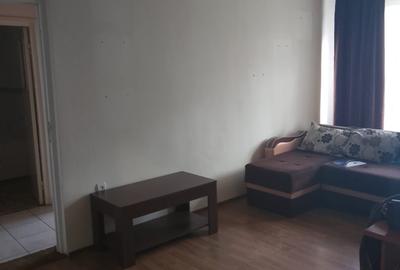 Apartament cu 2 camere circular în Griviței
