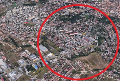 Teren Construcții intravilan de 30000 mp, în Zorilor
