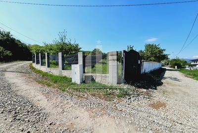 Teren Construcții intravilan de 1100 mp, în Micești