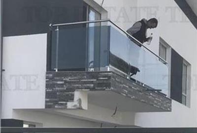 Duplex cu 5 camere în Roșu