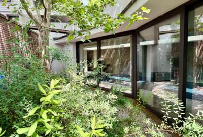 Refined Luxury Residence | Exclusive Villa with Private Spa - 33