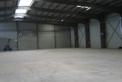 Spațiu industrial, 3300 mp în Astra