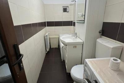 Apartament 2 camere etaj 2/4 -50 mp Zona Piata Moldovei - 2