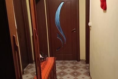 Apartament cu 2 camere decomandat în Energiei