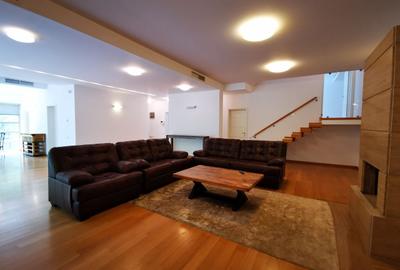 Vila moderna langa lac, mobilata complet - 3