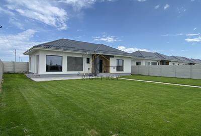 Casa 4 camere, 100mp utili, 520mp teren, STB! Comision 0%! - 2