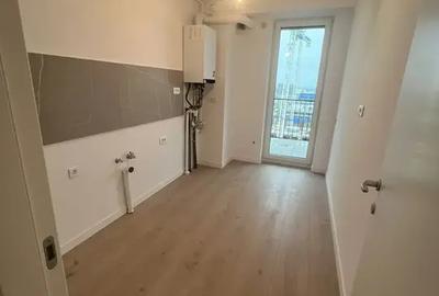 Apartament cu 3 camere decomandat în Theodor Pallady