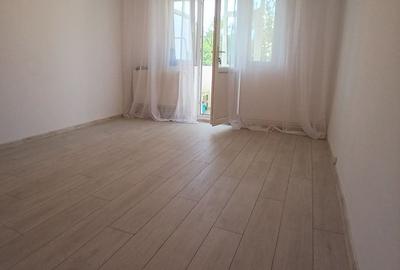 Apartament de 3 camere, etaj 2/4, zona Alexandru cel Bun - 1