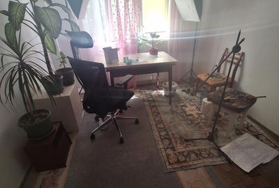 Apartament cu 2 camere nedecomandat în Micro 19