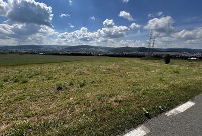 Teren Construcții extravilan de 1480 mp, în Florești