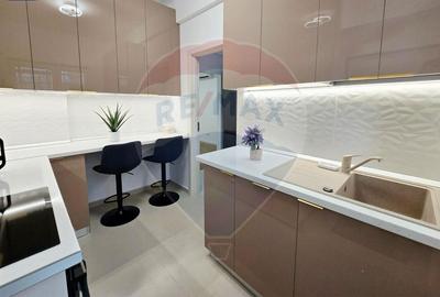 Apartament 4 camere de închiriat – Bd. Unirii / Str. Vulturilor 25 - 2