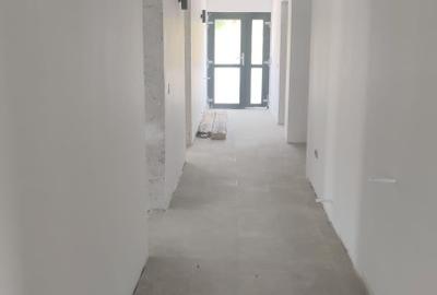 Spatiu comercial nou.Spatiu birouri - 10