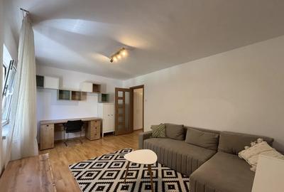 Apartament cu 2 camere decomandat, mobilat în Zorilor