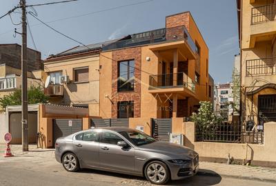 Vila Unica Noua cu 8 camere *300mp* /fotovoltaice si pompa cladura// Dorobanti - 41