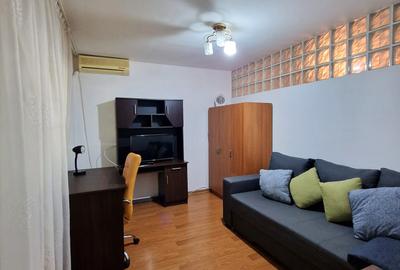 13 Septembrie-Sebastian Parc-Garsoniera – 280 Euro - 1