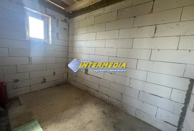 Casa in Rosu Teren 570 mp sau 1134 mp Terasa mare imprejmuit Barabant Alba - 13