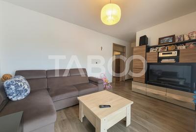 Apartament de vanzare 3 camere 2 bai etaj 1 zona Brana Selimbar - 1