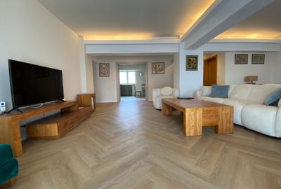 Lovely 3 bedroom apartment transformed into 2 bedrooms next to the Unirii Square - 4