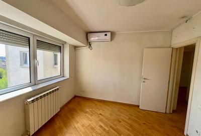 UNIRII - FANTANI 5 camere decomandat etaj 5 panorama deosebita - 24