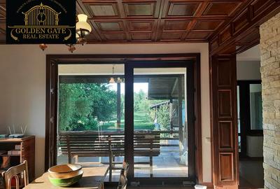 Casă individuală cu 6 camere în Buriaș