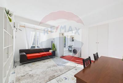 Apartament cu 2 camere de vanzare in Calea Victoriei nr 1 - 15