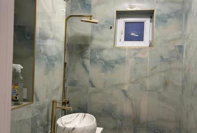 PROPRIETAR Apartament complet renovat bloc A6 4 camere - 2