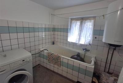 Apartament la casa 2 camere pivnita  100mp gradina zona Lazaret - 4