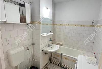 Apartament 2 camere decomandate balcon in zona Strand din Sibiu - 7