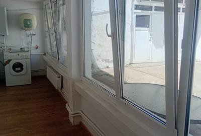 Casă individuală cu 4 camere în Giulești