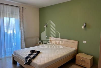 Apartament cu 3 camere semidecomandat în Dumbrăvița