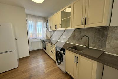 Apartament 2 camere 55 mp decomandat renovat, parcare Turnișor Sibiu - 1