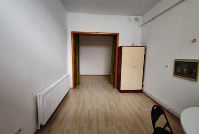 Apartament 2 camere in casa zona str. Lunga - 8