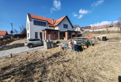 Casă individuală la 11 km de Cluj-Napoca în localitatea Rediu. - 3
