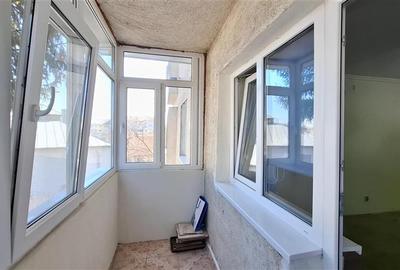 Apartament 2 camere , et 2, Ct, liber, Gara -Lic. Economic - 12