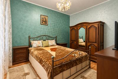 Casa P+M - Palas - teren 340mp - 6 camere - 10
