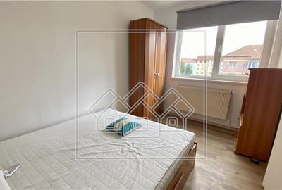 Apartament de vanzare in Sibiu - 2 camere si balcon - zona buna - 3