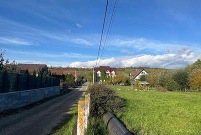 Casă spațioasă + teren intravilan-Sigmir-275 mp utili-teren 3300mp - 7