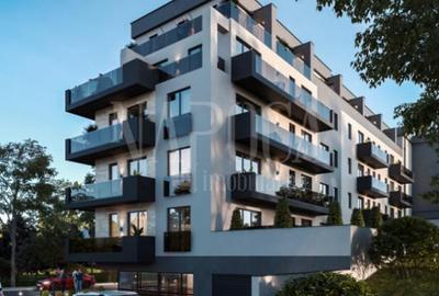 Apartament cu 3 camere semidecomandat în Mărăști