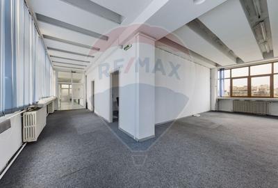 Birou, 3658 mp în Armeneasca