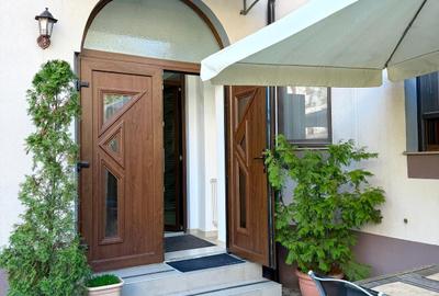 Vila P+1+M 2017 / Curte / Terasa la Mansarda / Casa Radio / Plevnei - 31
