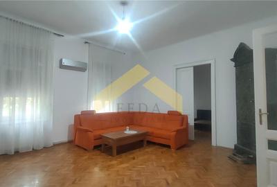 Apartament cu 4 camere circular în Podgoria
