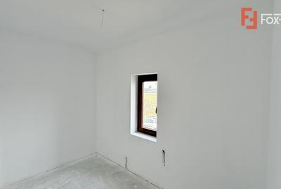 Duplex de vanzare 5 camere cu toate utilitatile - Mosnita Noua - 14
