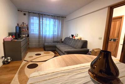 Apartament cu 2 camere nedecomandat, mobilat în Centru Civic