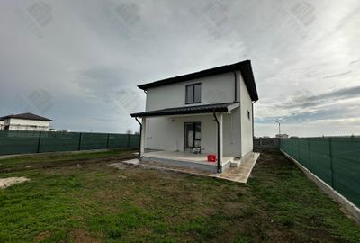 Casă individuală cu 4 camere în Berceni