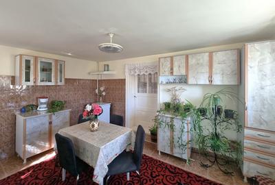 Casa 4 camere + teren 7500 mp - 8