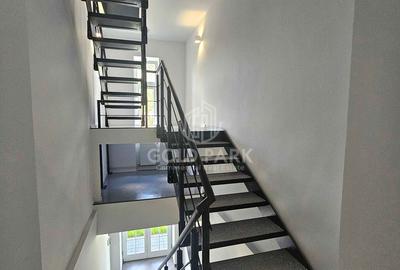 Cladire de Birouri - Zona Centrala - Terase / Locuri de Parcare - 50