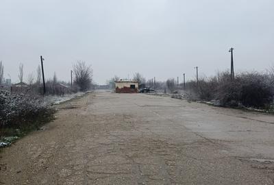 Propun spre vânzare teren pentru construcții sau depozitare - 1