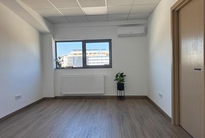 Spatiu Comercial si depozitare pe Sos.Alexandriei - 5
